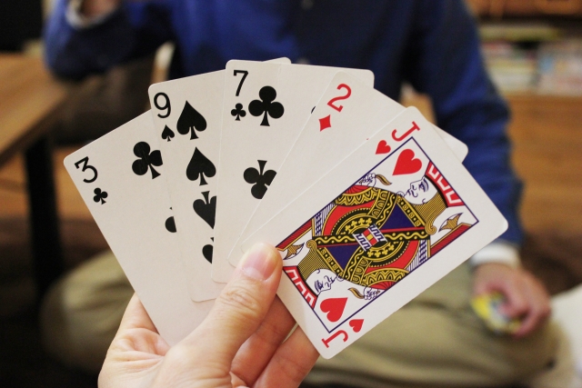 ゲーム中、「私の番」「君の番」って何て言う？